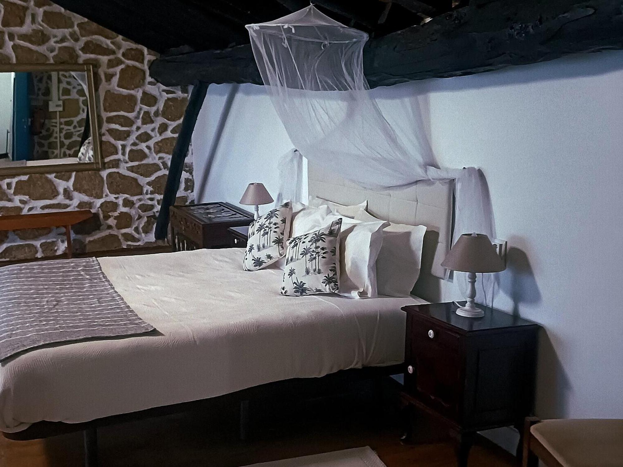 Hostal Monte da Fonte Santa de São Luís Castelo Branco  Habitación foto